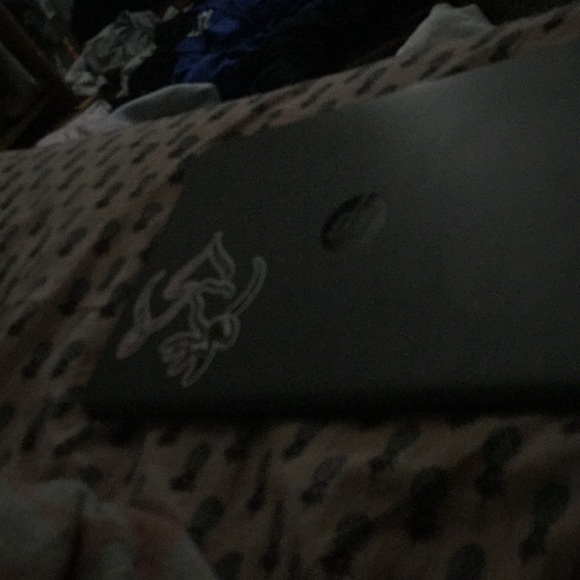 Meet your Posher, Kimberly - Picture 1 of 1